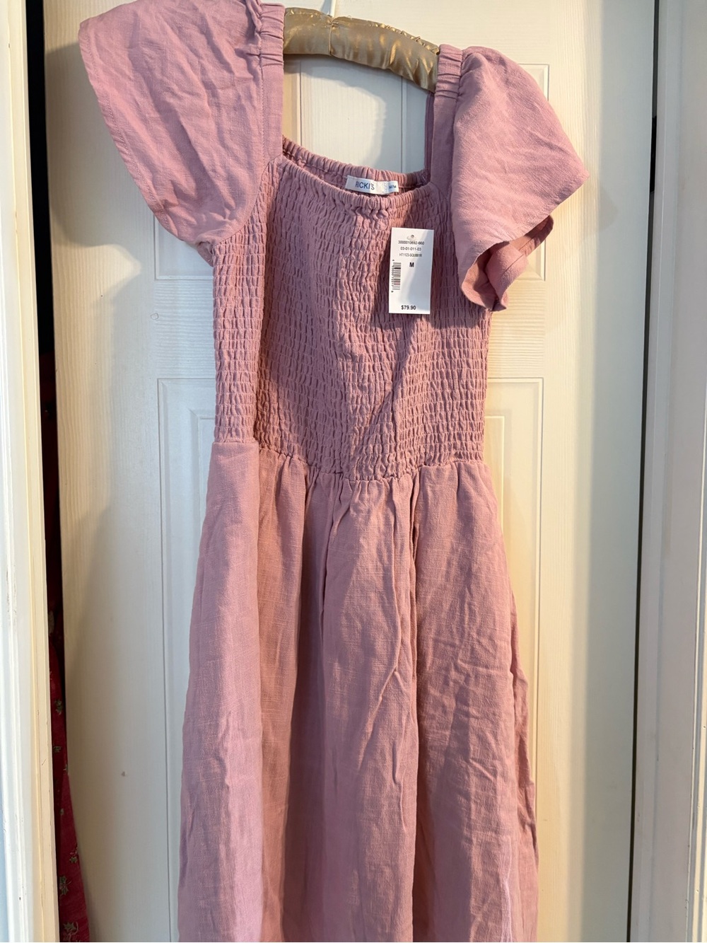 Women’s pink dress